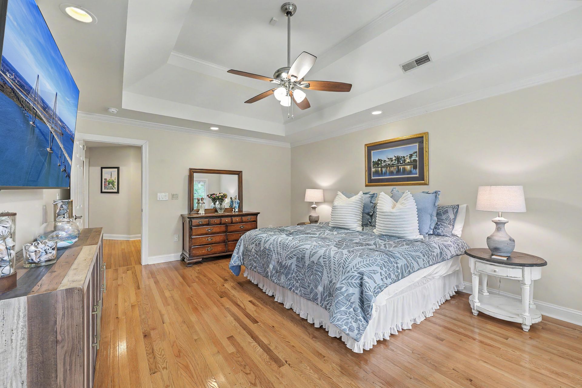 667 Fisherman's Bend Photo 10