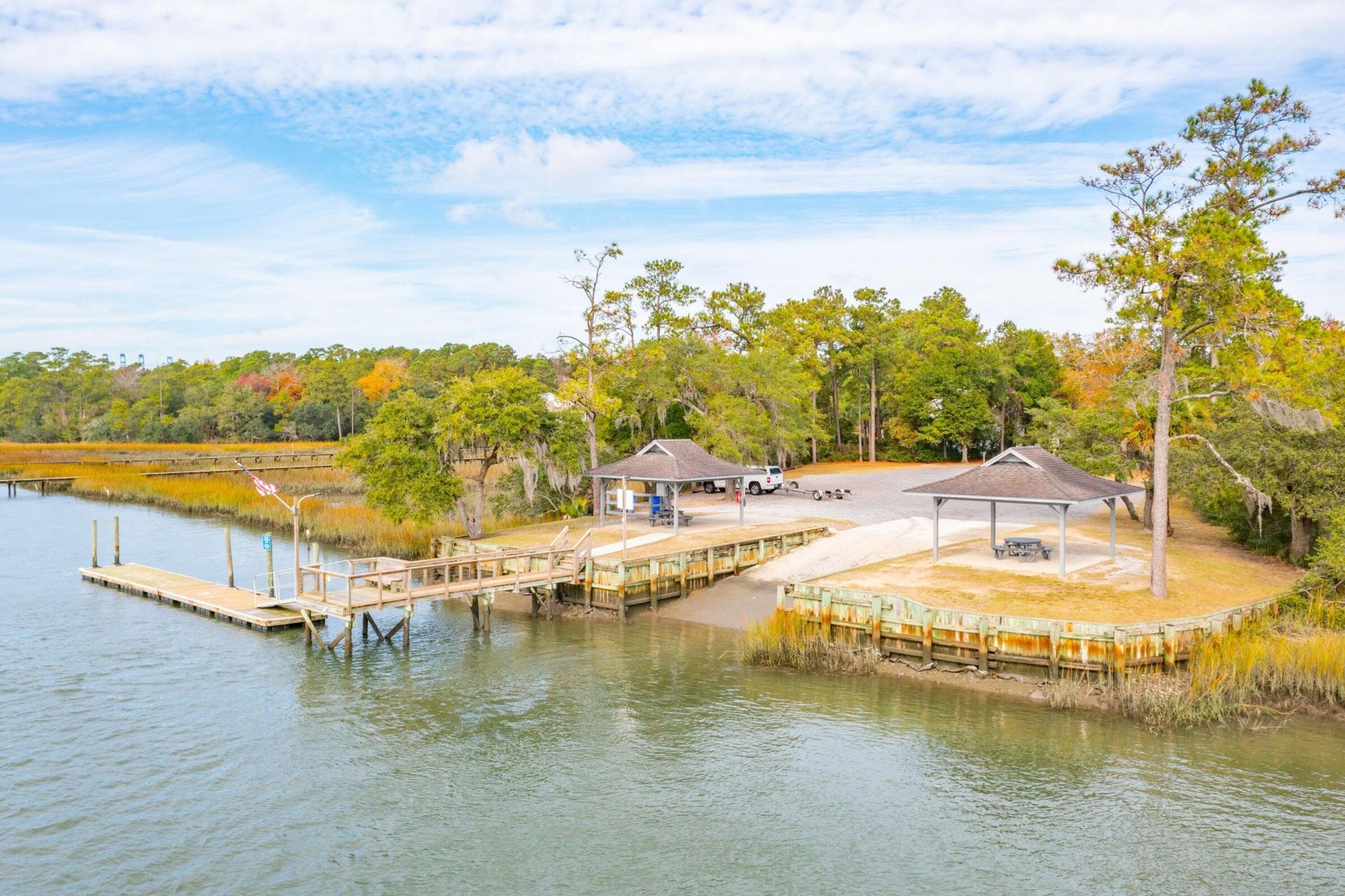 667 Fisherman's Bend Photo 27