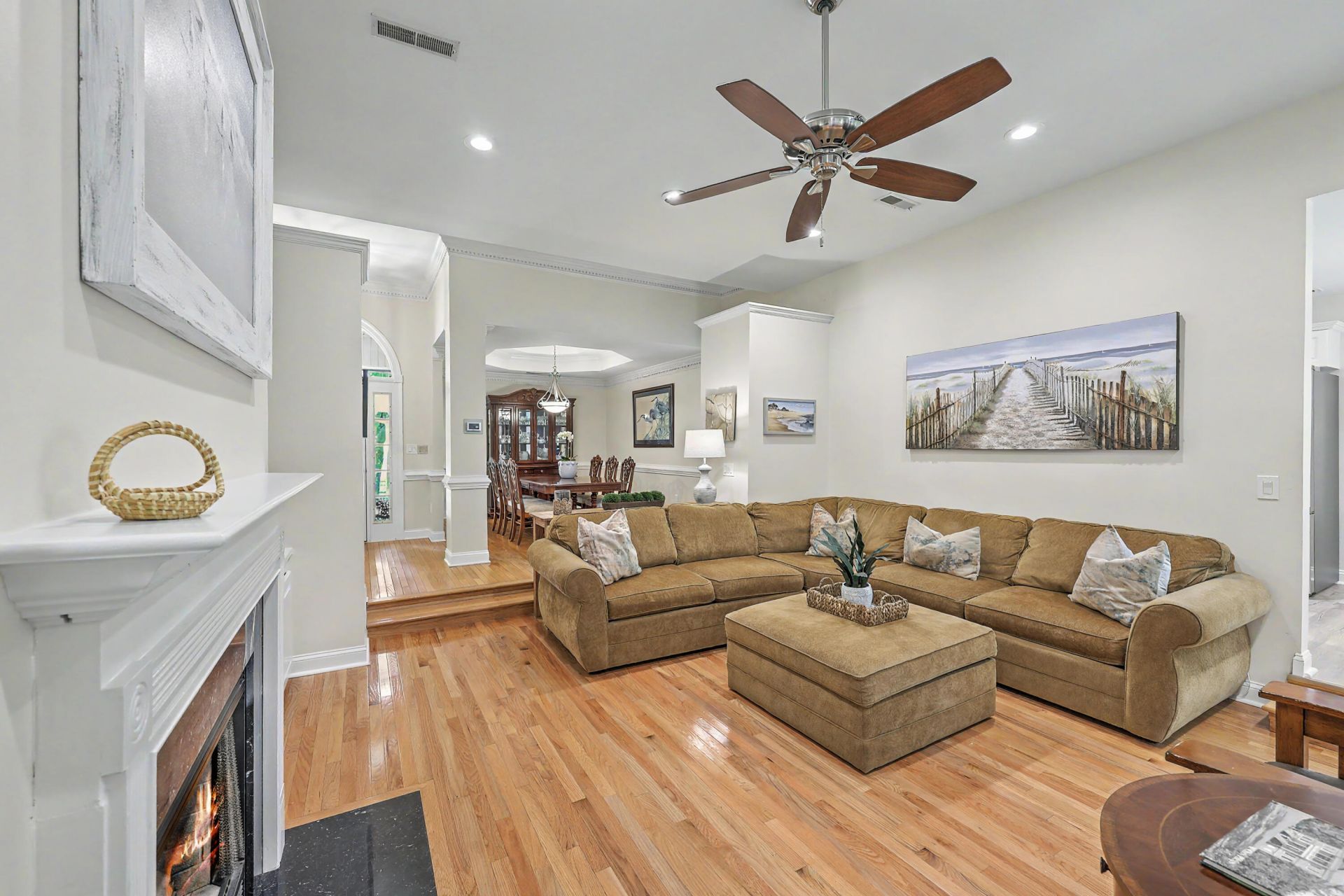 667 Fisherman's Bend Photo 5