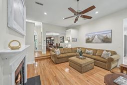 667 Fisherman's Bend photo 4