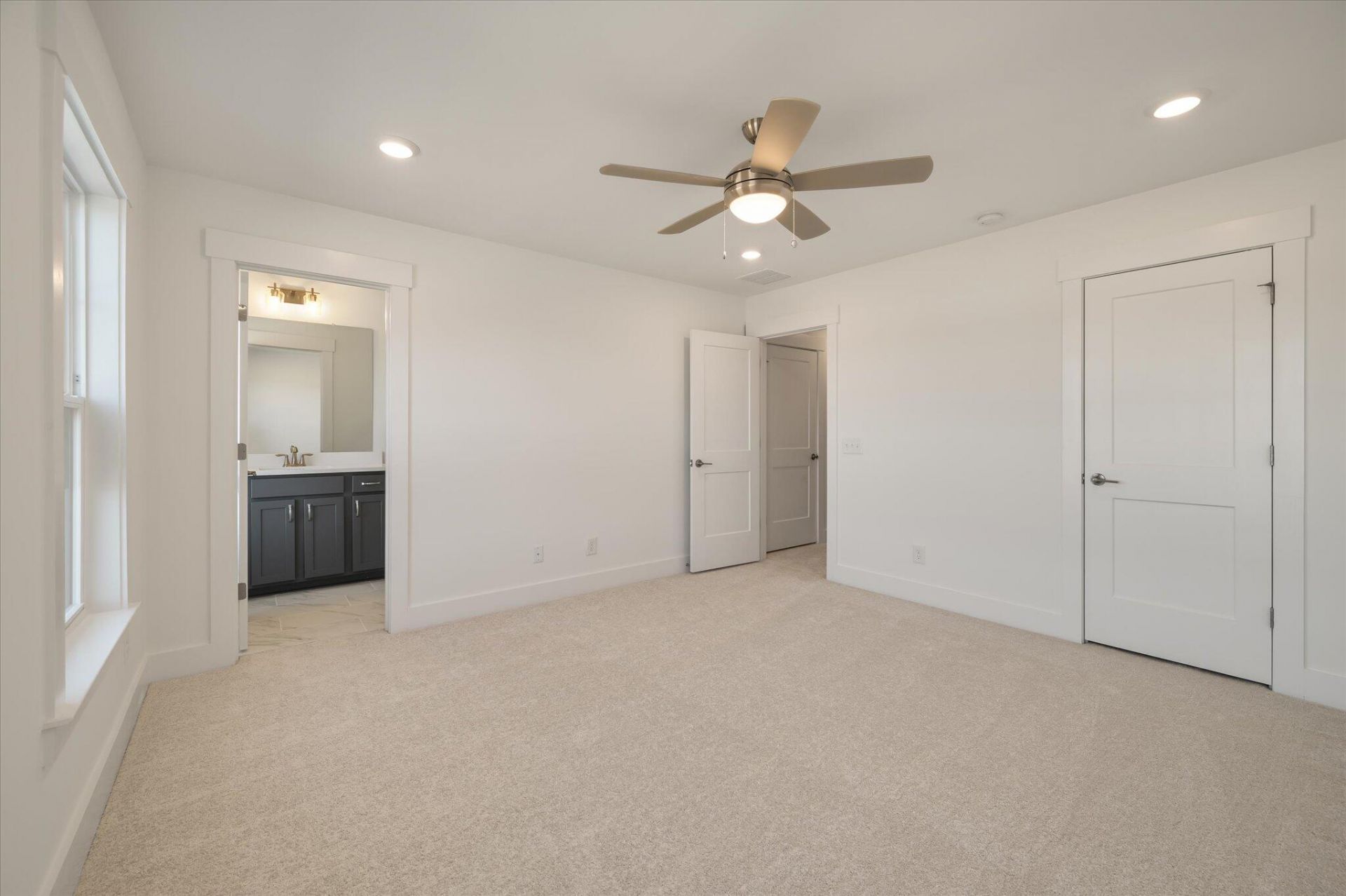 461 Katies Scenic Court Photo 18