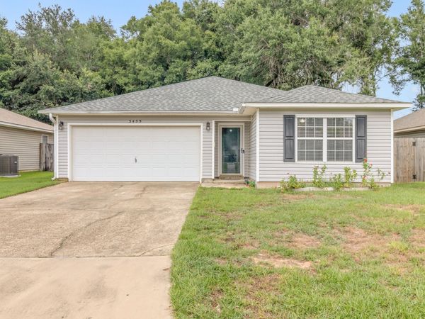 5459 Cherub Circle, Milton, FL 32583