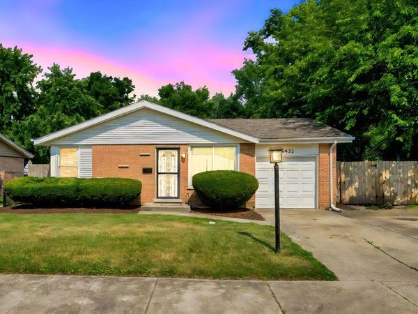14433 Springfield Avenue , Midlothian, IL 60445