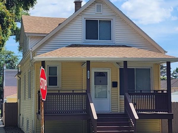 2659 N Mont Clare Avenue, Chicago, IL 60707