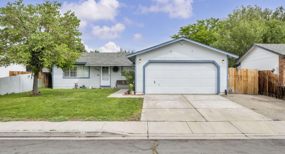 1516 Lindsay Lane, Carson City, NV 89706 Photo