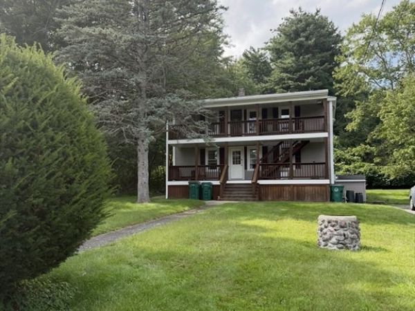 493 Wanoosnoc Rd, Unit 2, Fitchburg, MA 01420