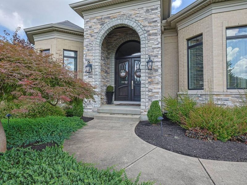 10725 Meadow Stable Lane, Union, KY 41091 Photo 3