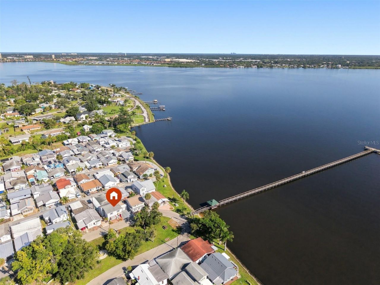 10 Plaza Street E, Bradenton, FL 34208 Photo