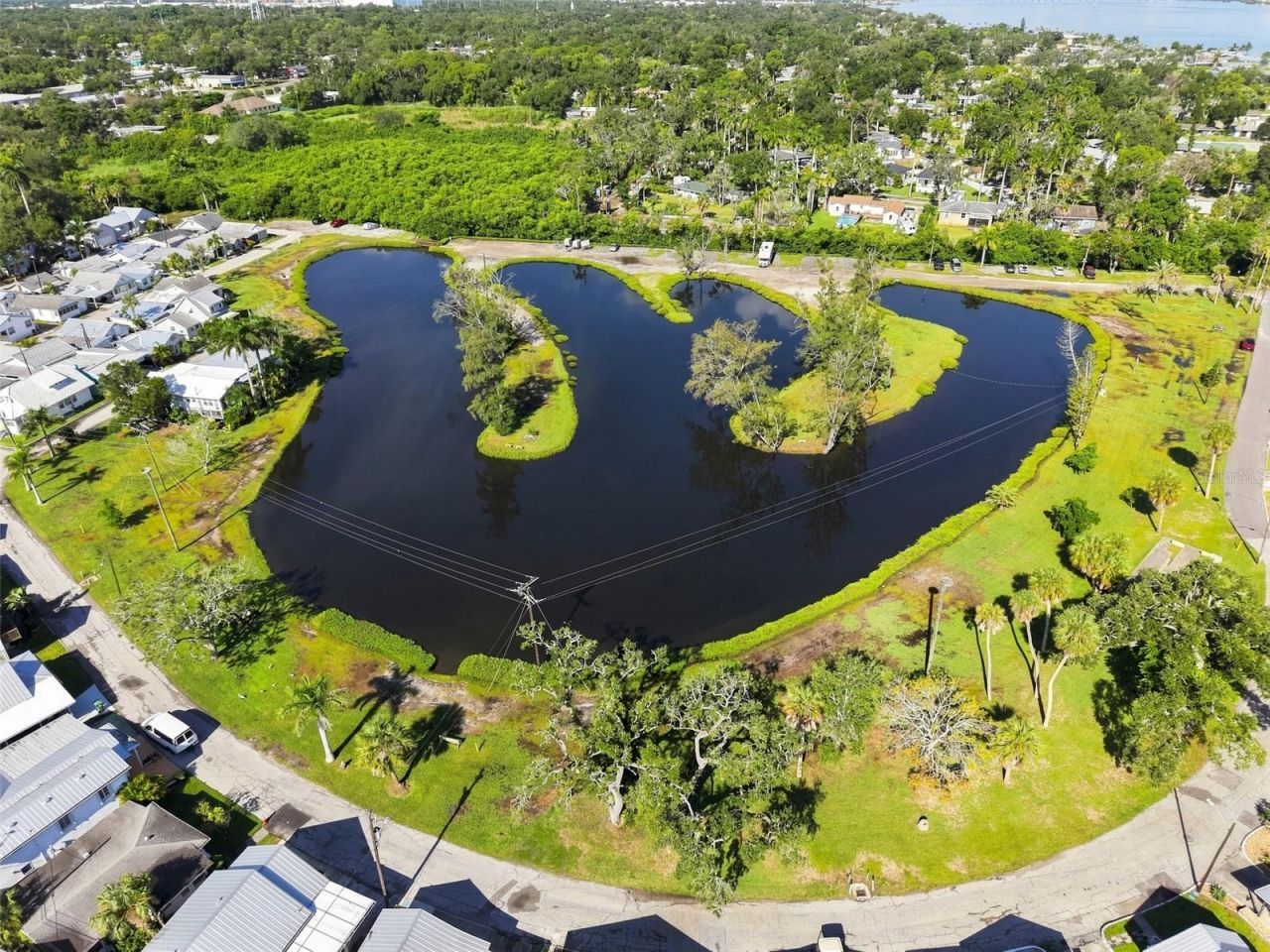 10 Plaza Street E, Bradenton, FL 34208 Photo