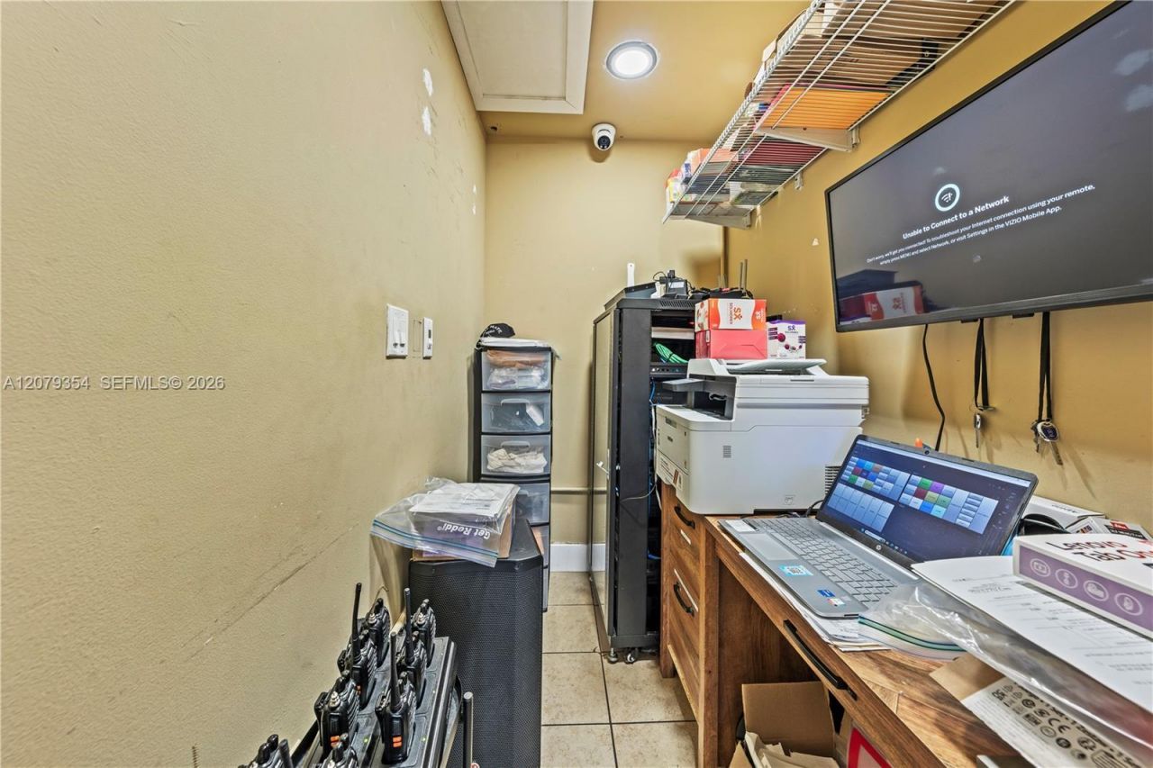 8399 NW 12th St, Doral, FL 33126 Photo