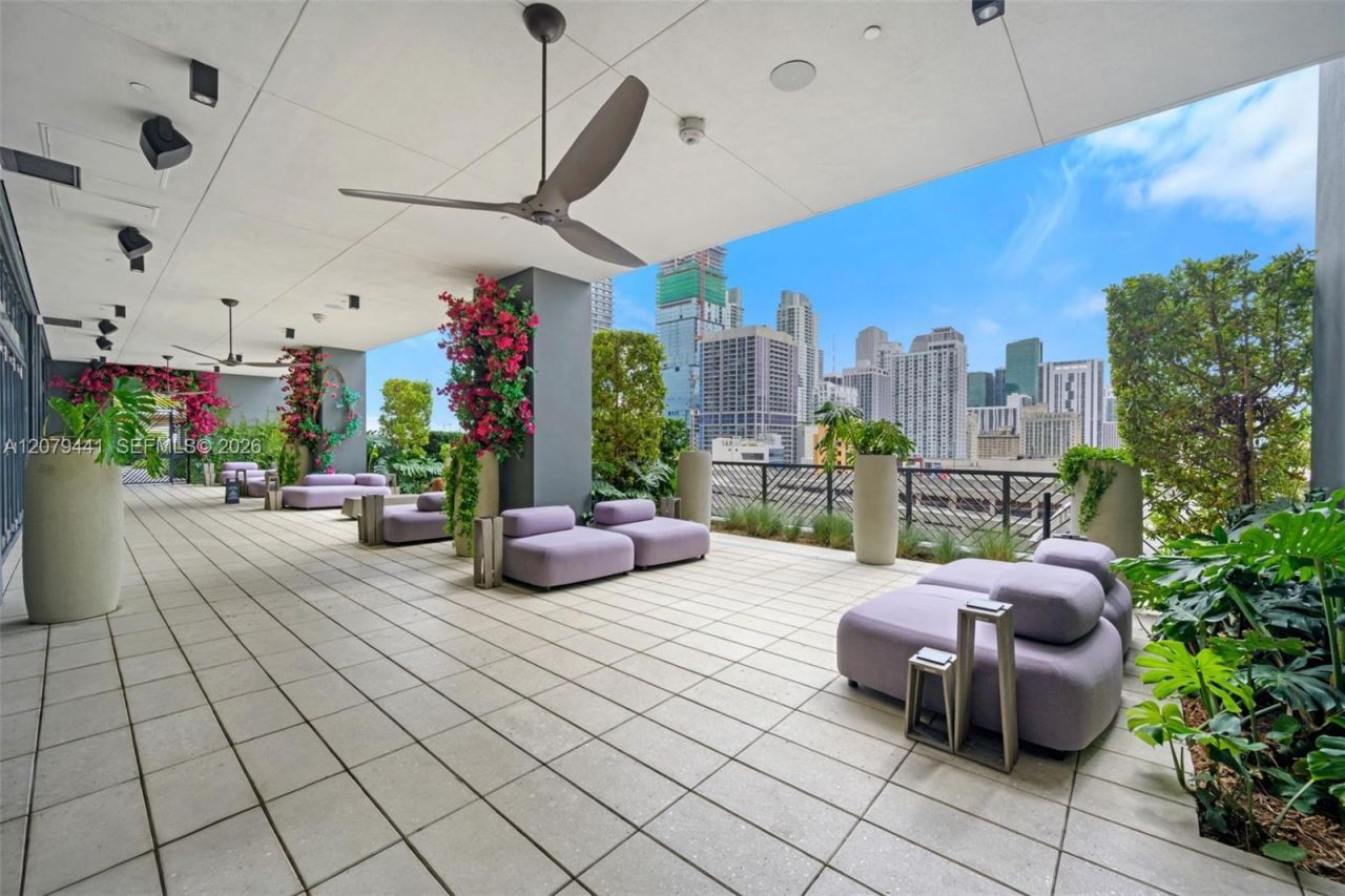 159 NE 6th St , Unit 3706, Miami, FL 33132 Photo