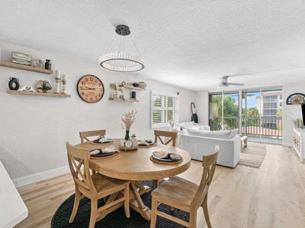 2809 Florida Boulevard, Unit 310, Delray Beach, FL 33483
