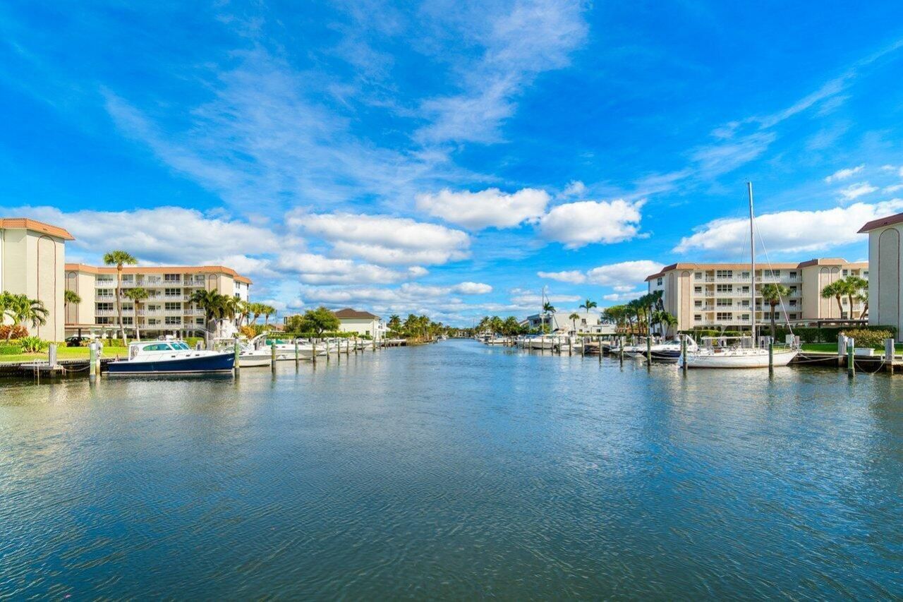 2809 Florida Boulevard, Unit 310, Delray Beach, FL 33483 Photo