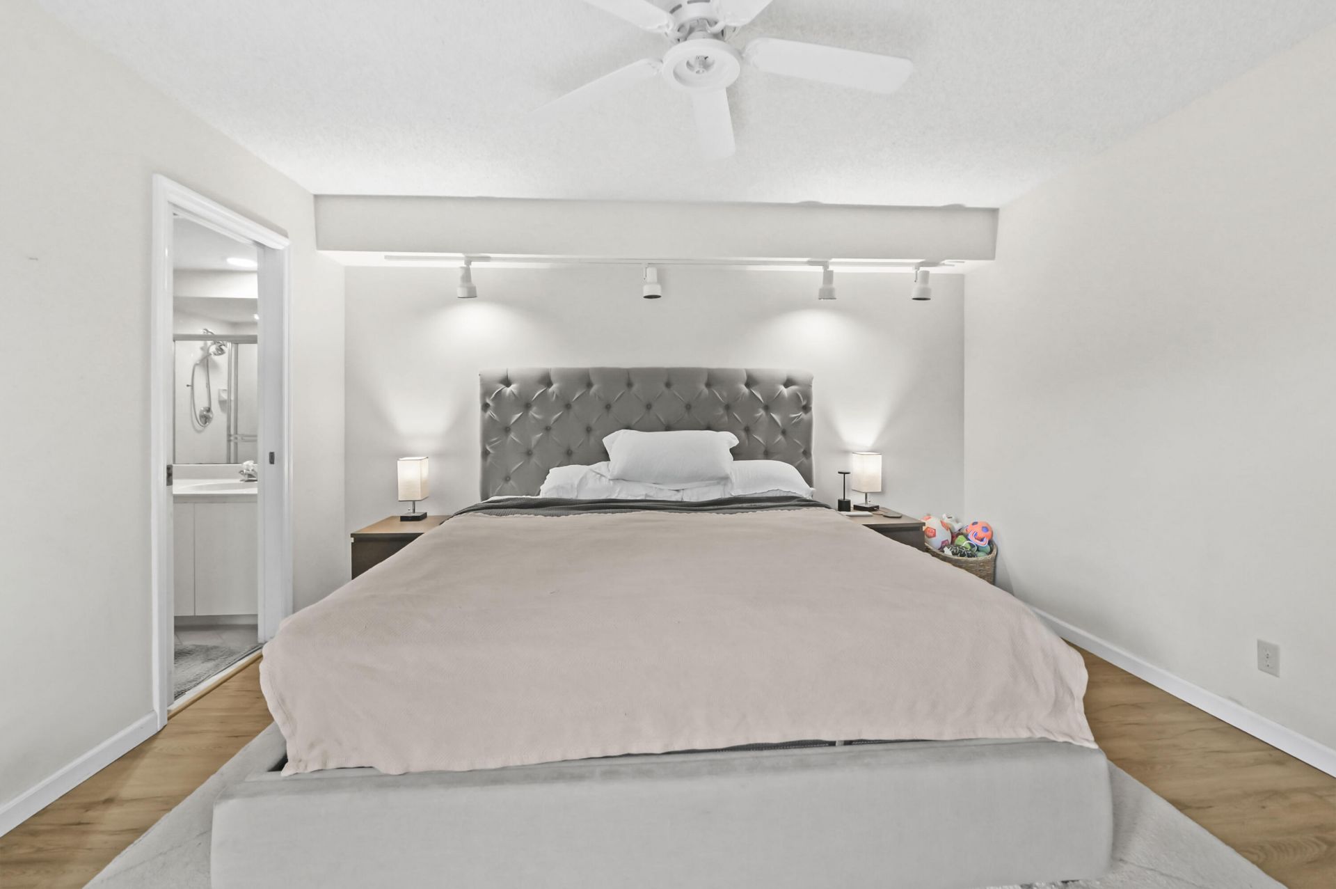 746 NW 98th Way, Plantation, FL 33324 Photo