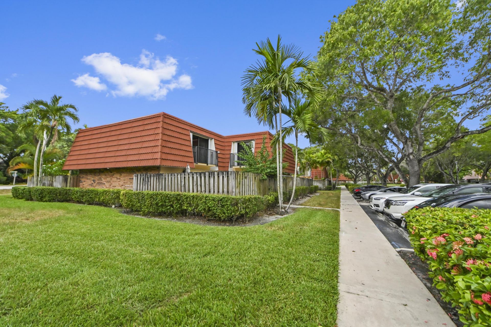 746 NW 98th Way, Plantation, FL 33324 Photo