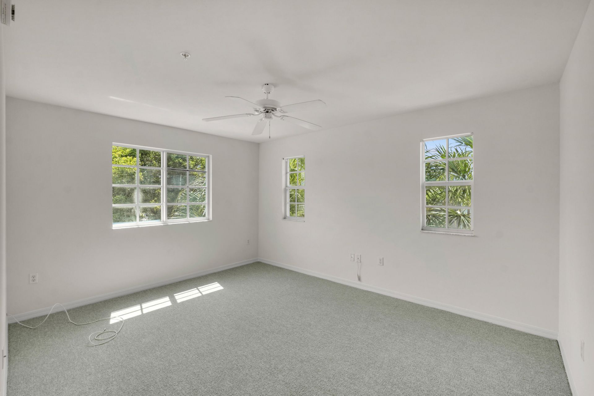 520 SW 111th Avenue, Unit 301, Pembroke Pines, FL 33025 Photo