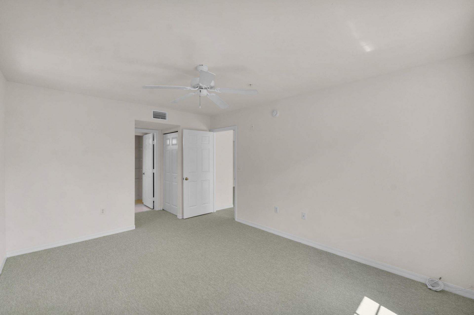 520 SW 111th Avenue, Unit 301, Pembroke Pines, FL 33025 Photo