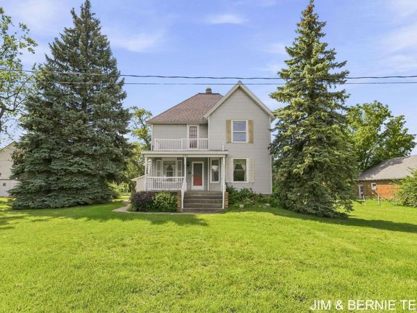 3185 104th Avenue, Zeeland, MI 49464