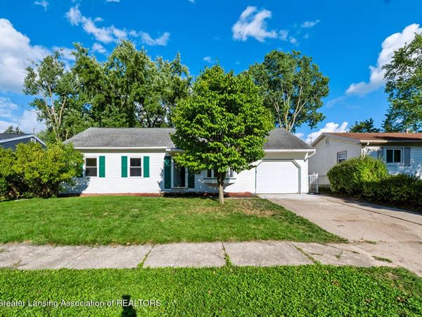 3119 Continental Drive, Lansing, MI 48911