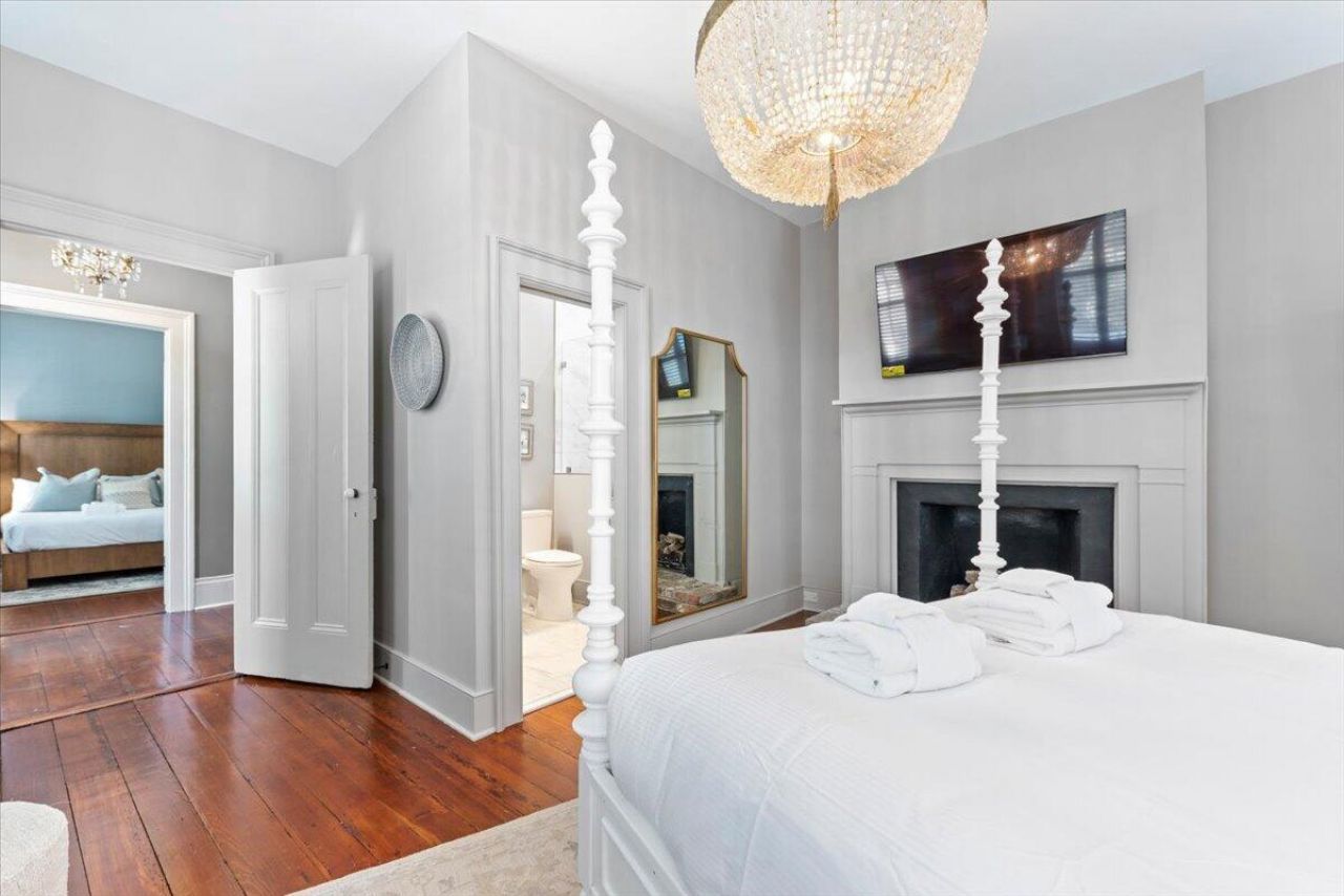46 Pinckney Street Photo 35