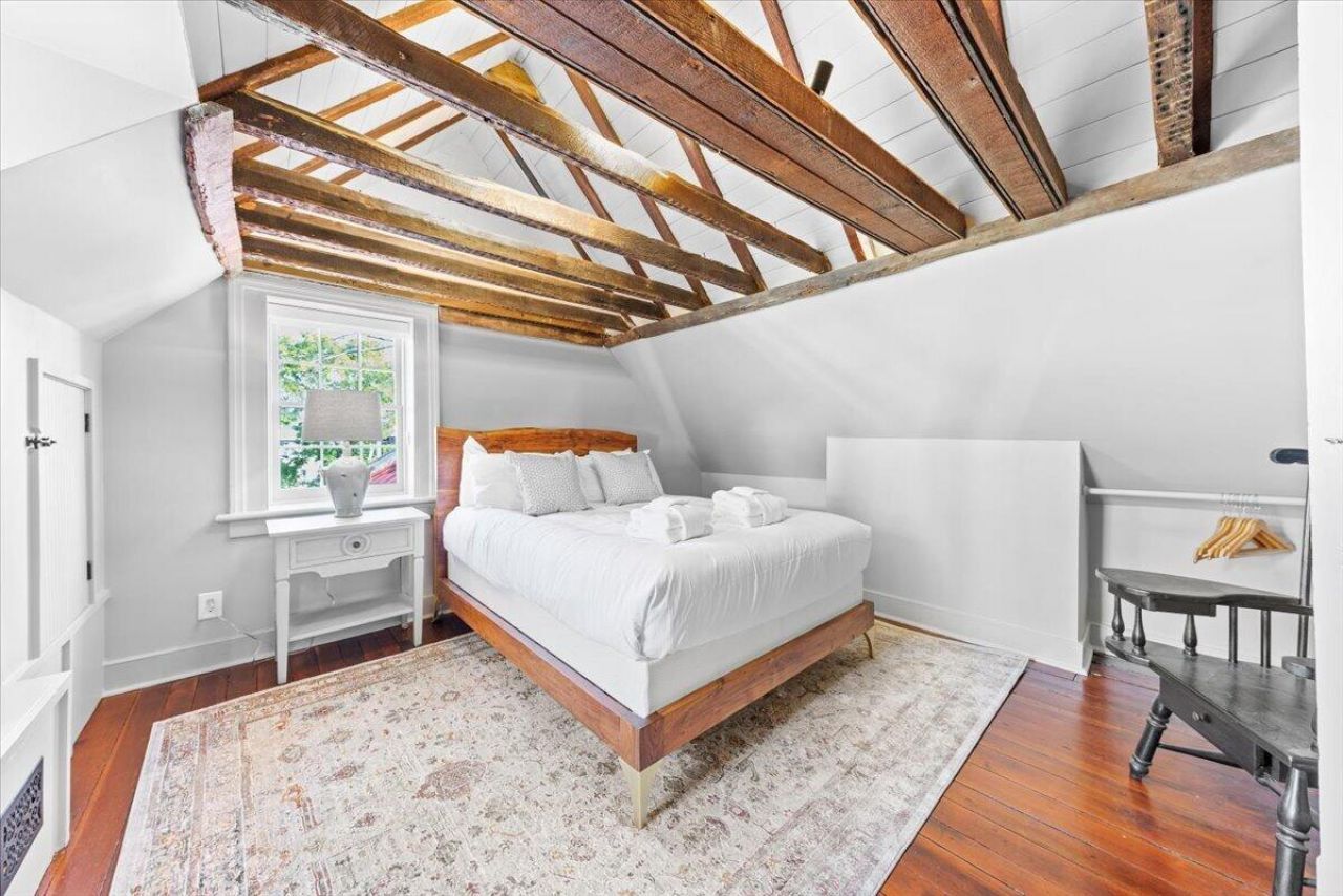 46 Pinckney Street Photo 37