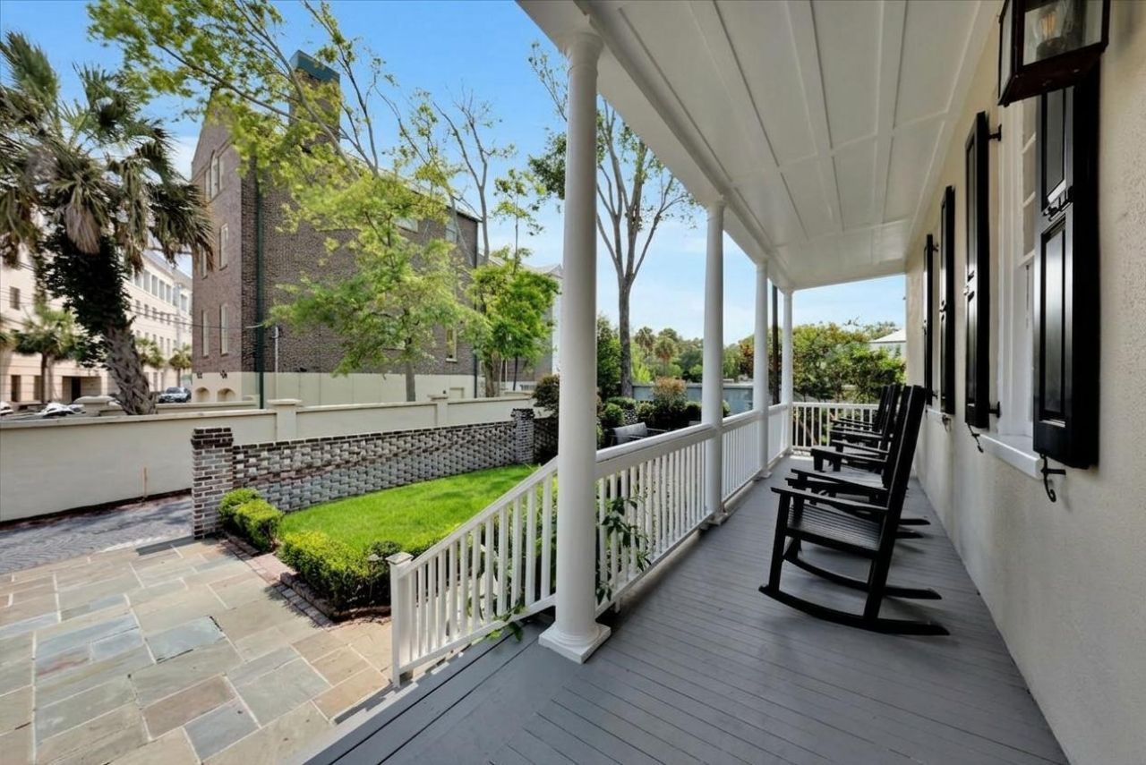 46 Pinckney Street Photo 49