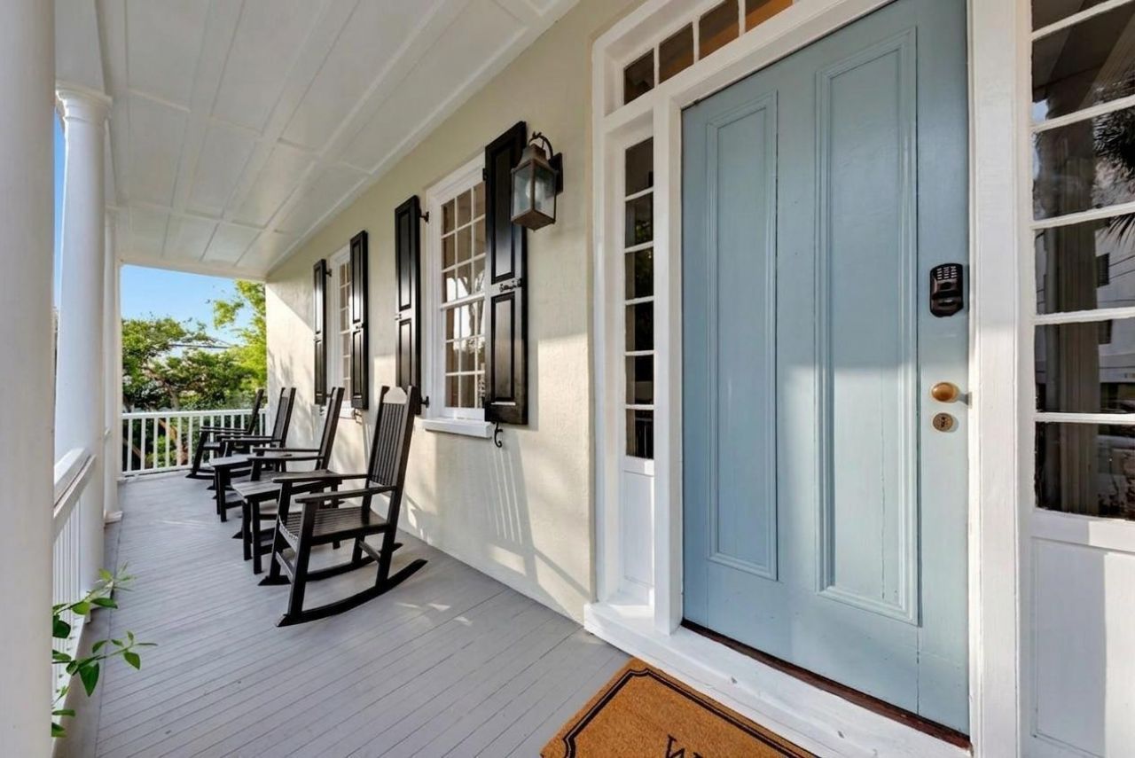 46 Pinckney Street Photo 7