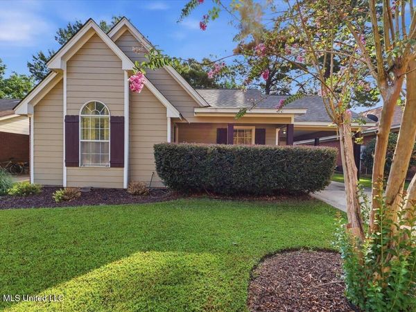 1018 Barnett Bend Circle, Brandon, MS 39047