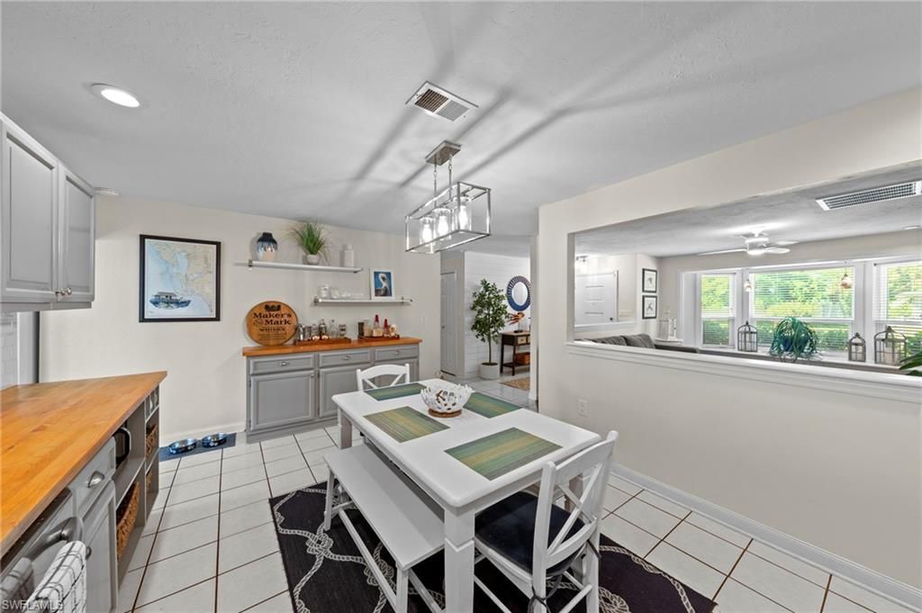 871 Entrada Dr S, Fort Myers, FL 33919 Photo
