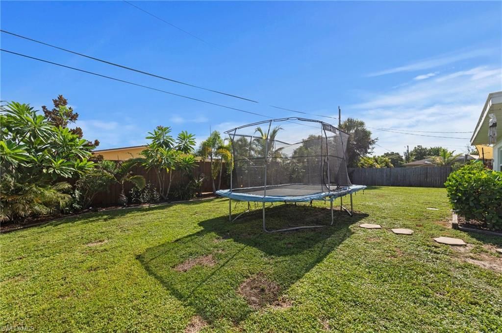 871 Entrada Dr S, Fort Myers, FL 33919 Photo