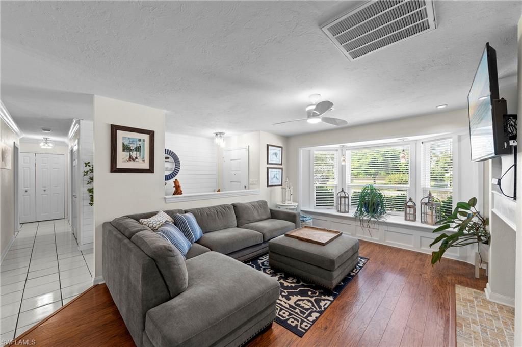 871 Entrada Dr S, Fort Myers, FL 33919 Photo