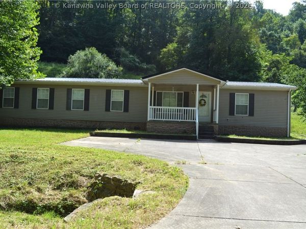560 Tate Hollow Road, Charleston, WV 25312