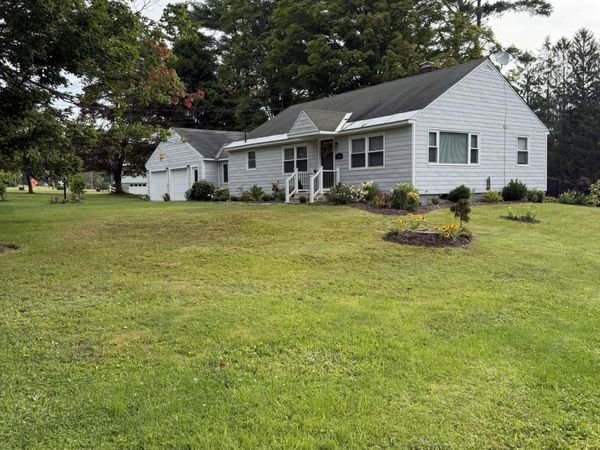 1580 Main Road, Stamford, VT 05352