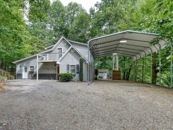 8296 True Love Mountain Road, Young Harris, GA 30582