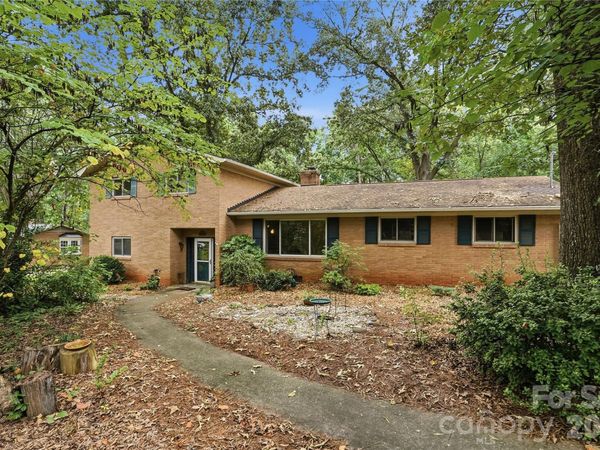 4819 Carousel Drive , Charlotte, NC 28212
