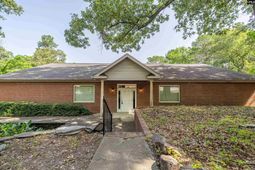 301 Ramblin Road  photo 4