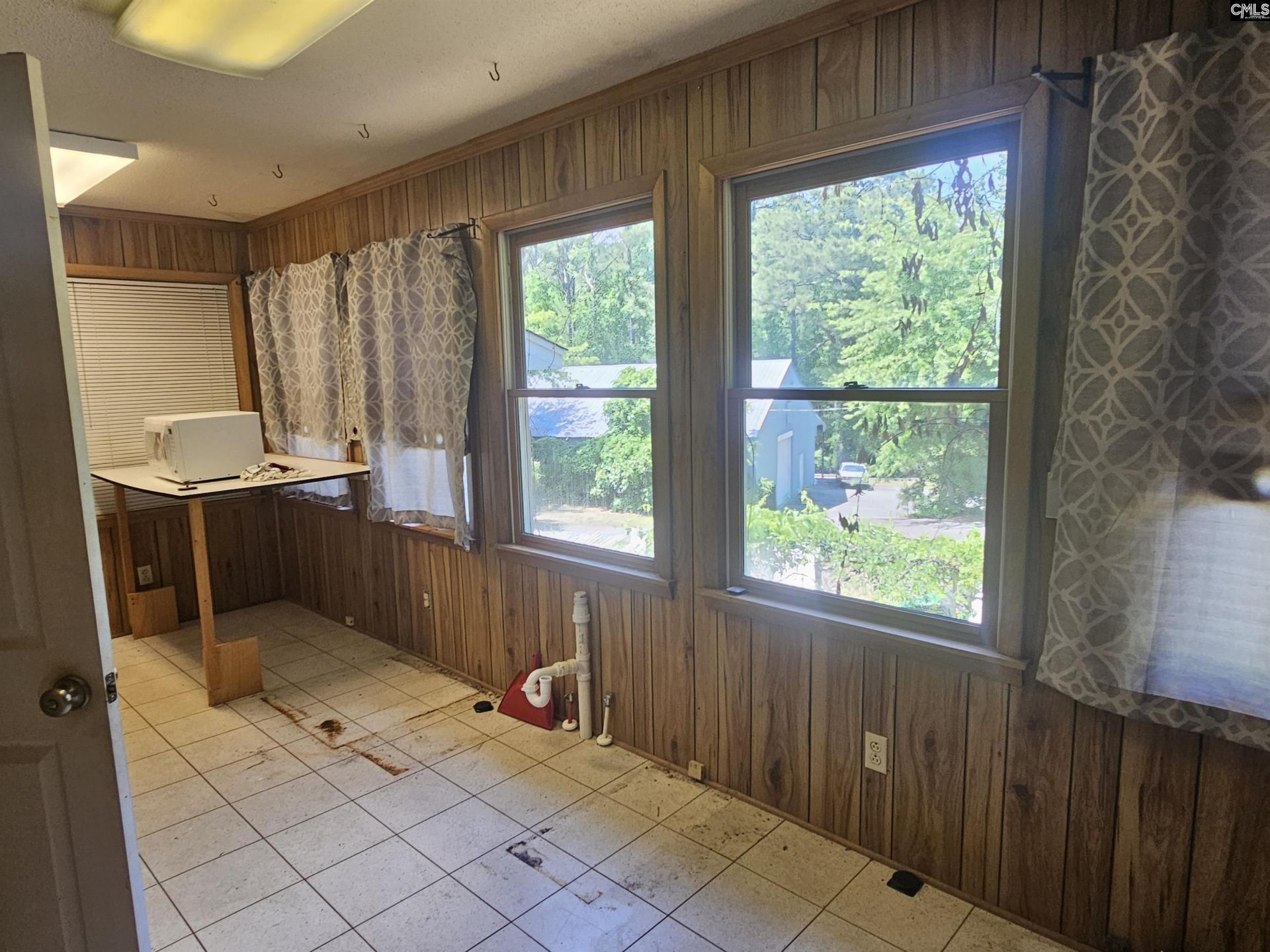 301 Ramblin Road  Photo 48