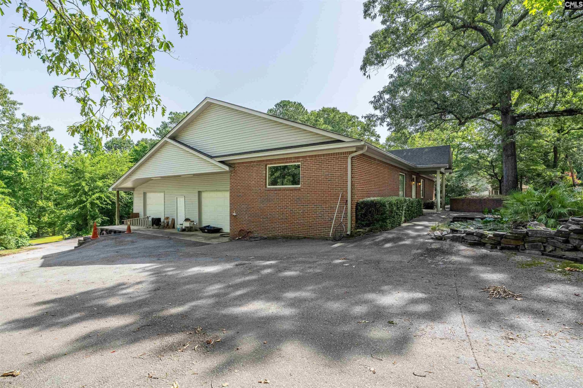 301 Ramblin Road  Photo 5