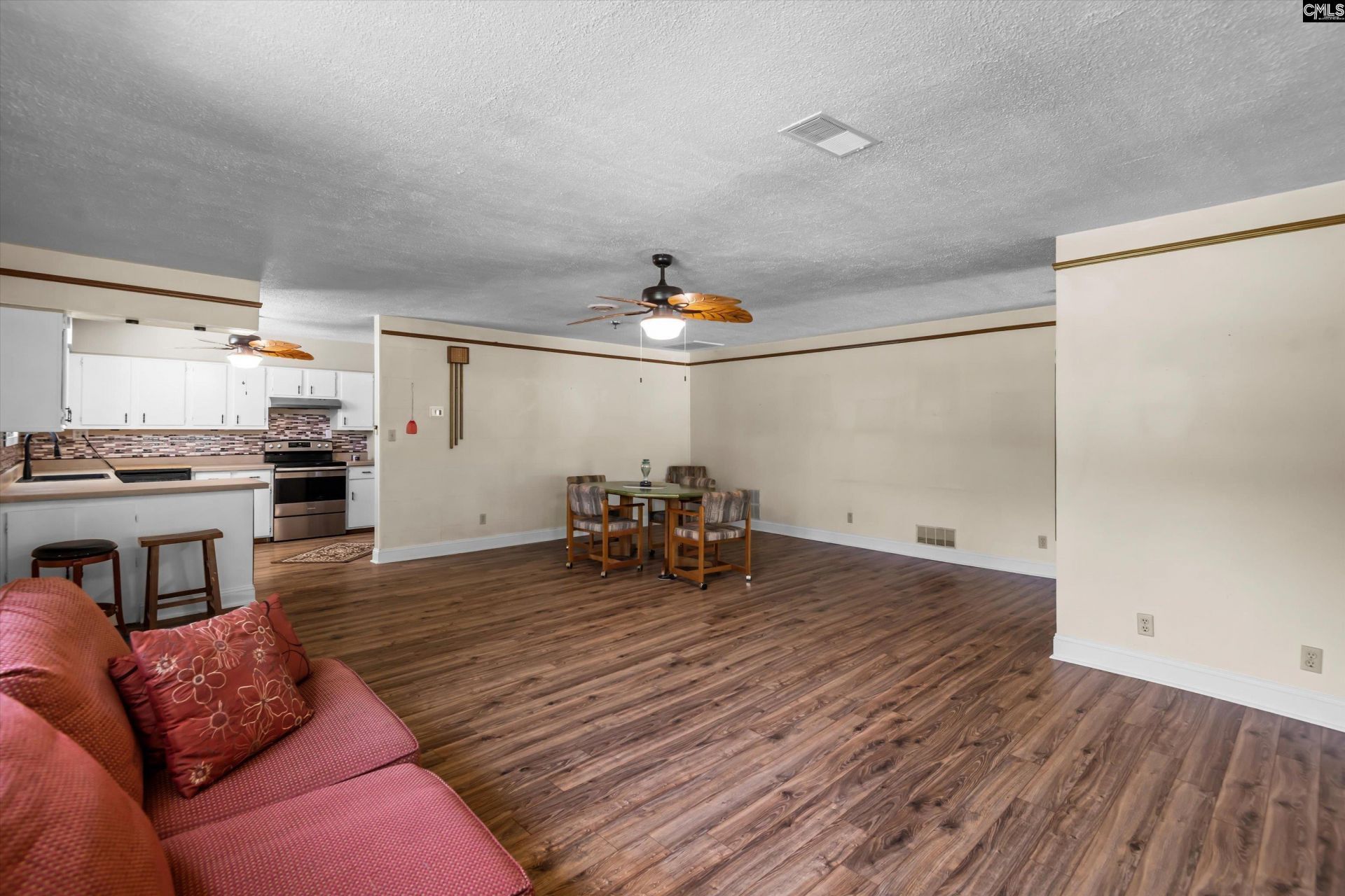 2989 Highway 1 N Photo 7