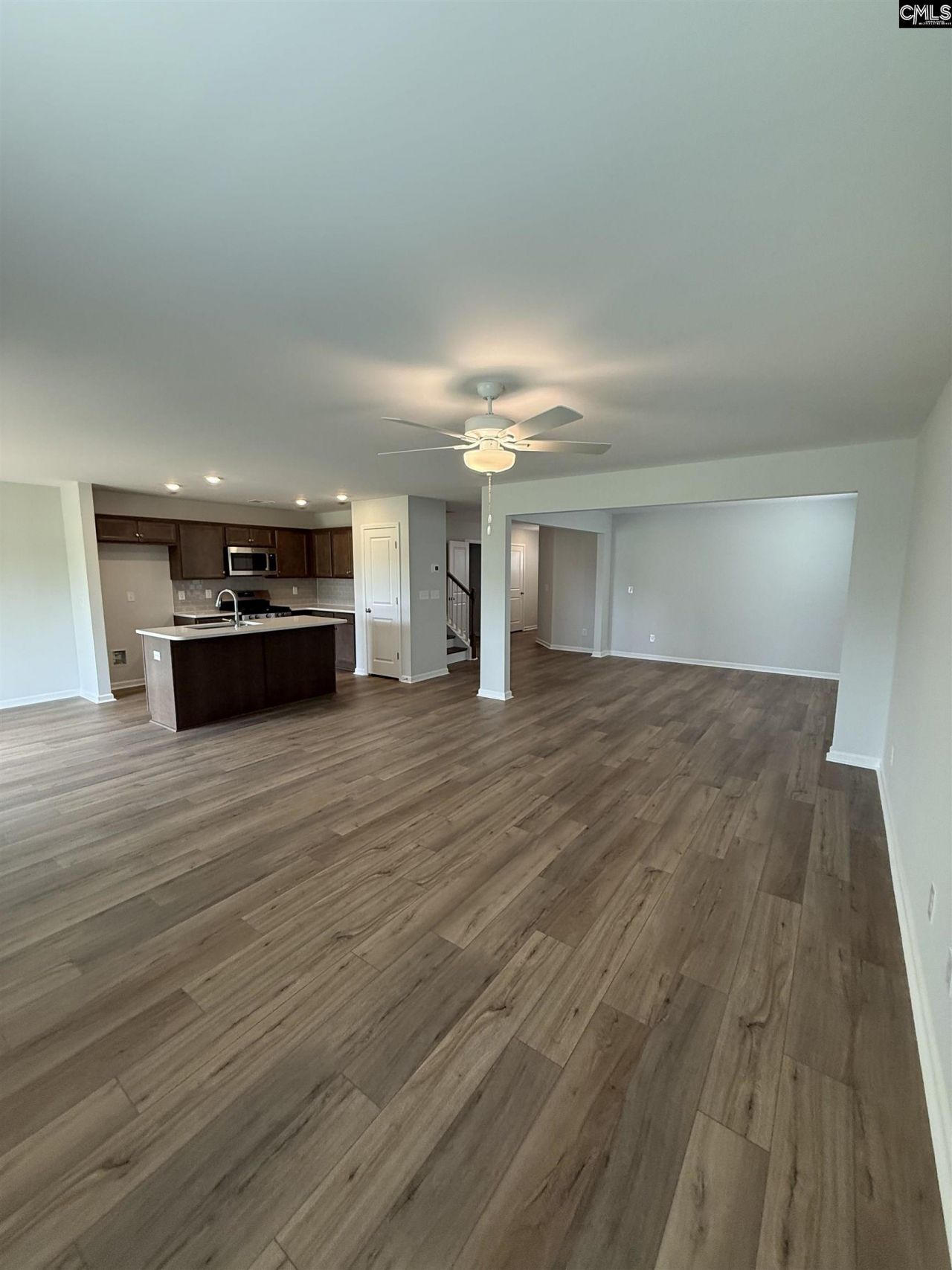 208 Laurinton Farms Drive Photo 4