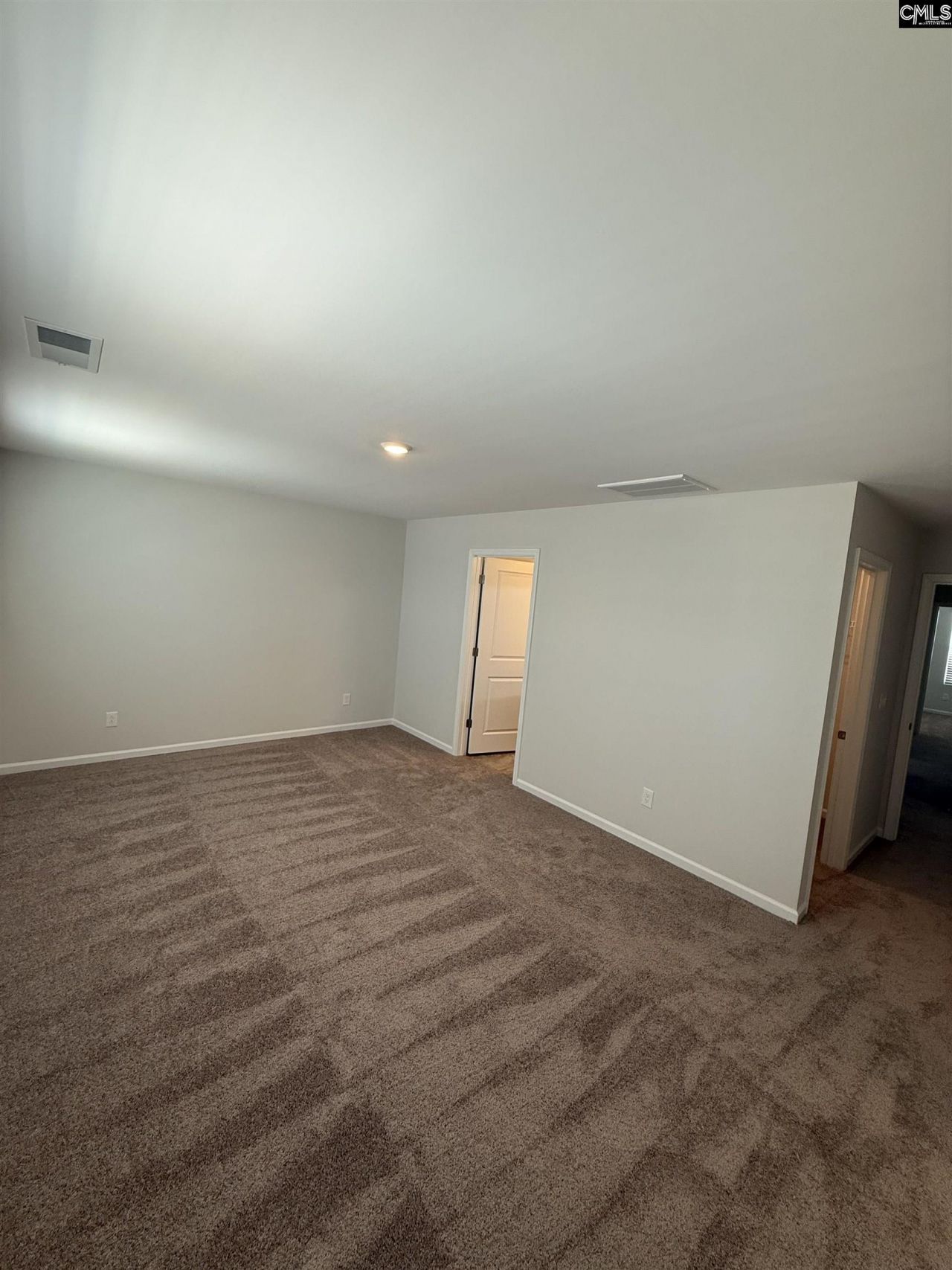 208 Laurinton Farms Drive Photo 8