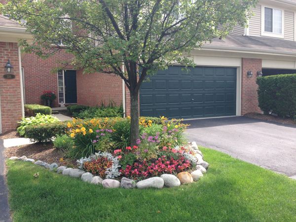 312 James Circle, Royal Oak, MI 48067
