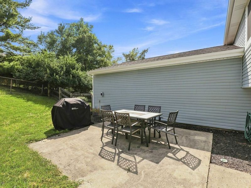 98 Waxwing Drive, Cincinnati, OH 45236 Photo 39