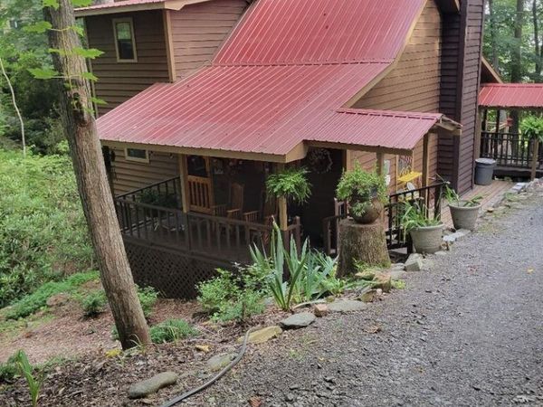 7449 Cassie Lane, Hiawassee, GA 30546