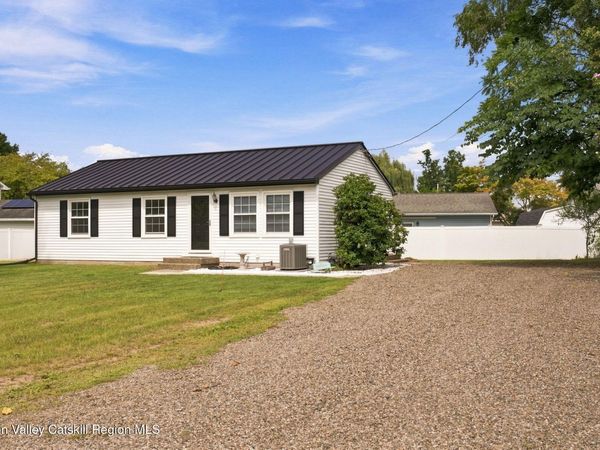 13 Highland Avenue, Saugerties, NY 12477