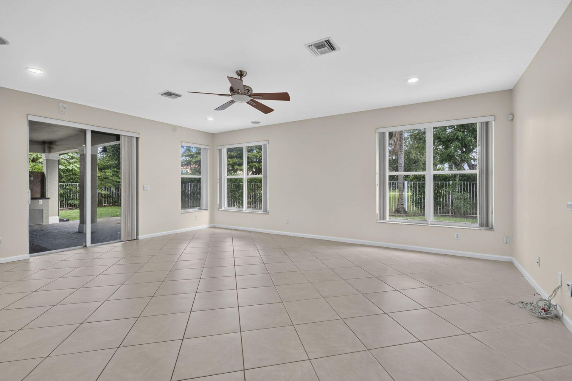 9479 Sedgewood Drive, Lake Worth, FL 33467 Photo