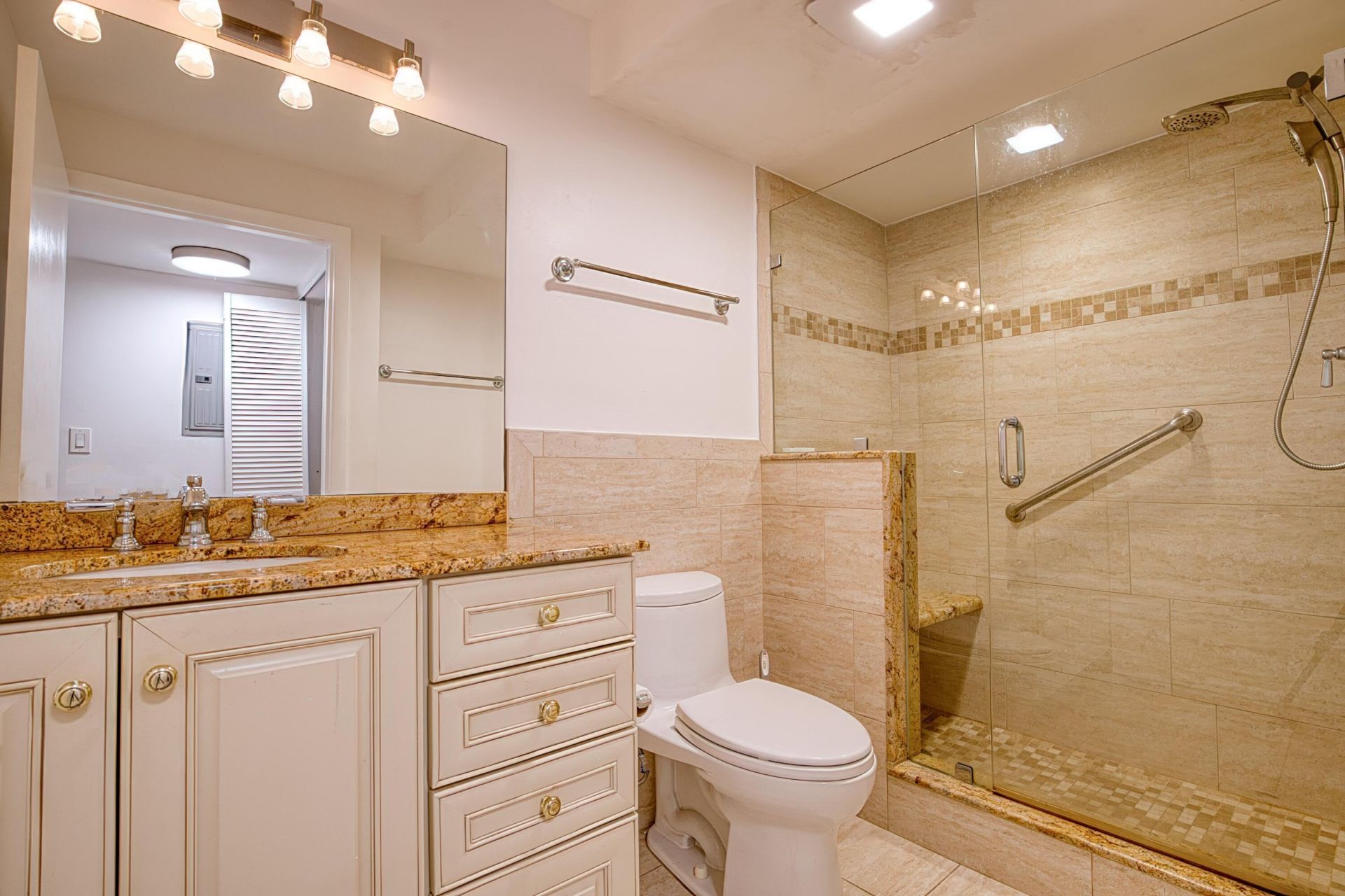 1401 S Ocean Boulevard, Unit 702, Pompano Beach, FL 33062 Photo
