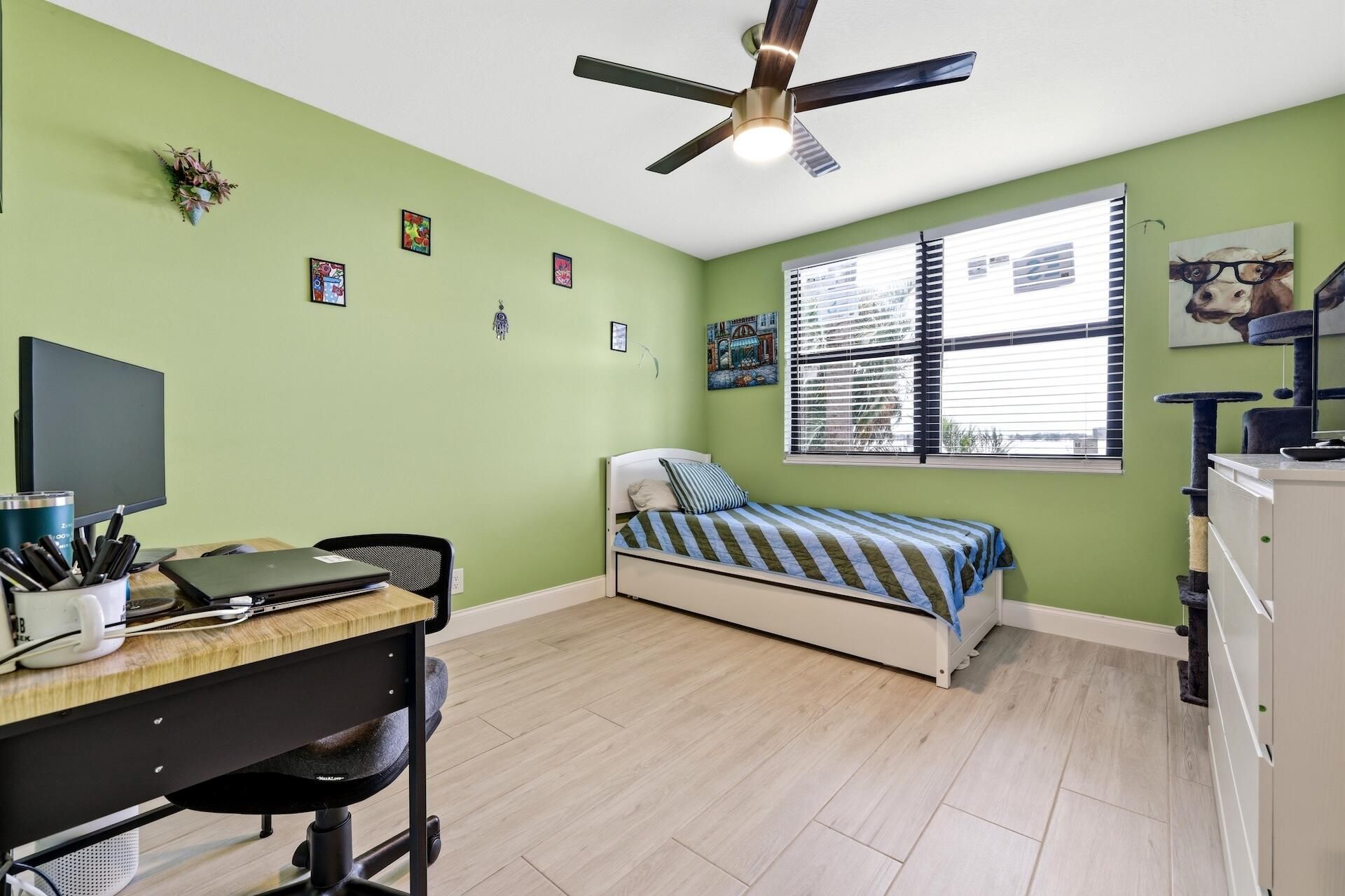 760 Executive Center Drive, Unit 24, West Palm Beach, FL 33401 Photo