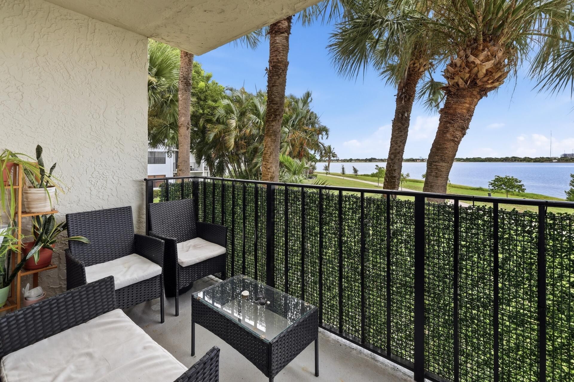 760 Executive Center Drive, Unit 24, West Palm Beach, FL 33401 Photo