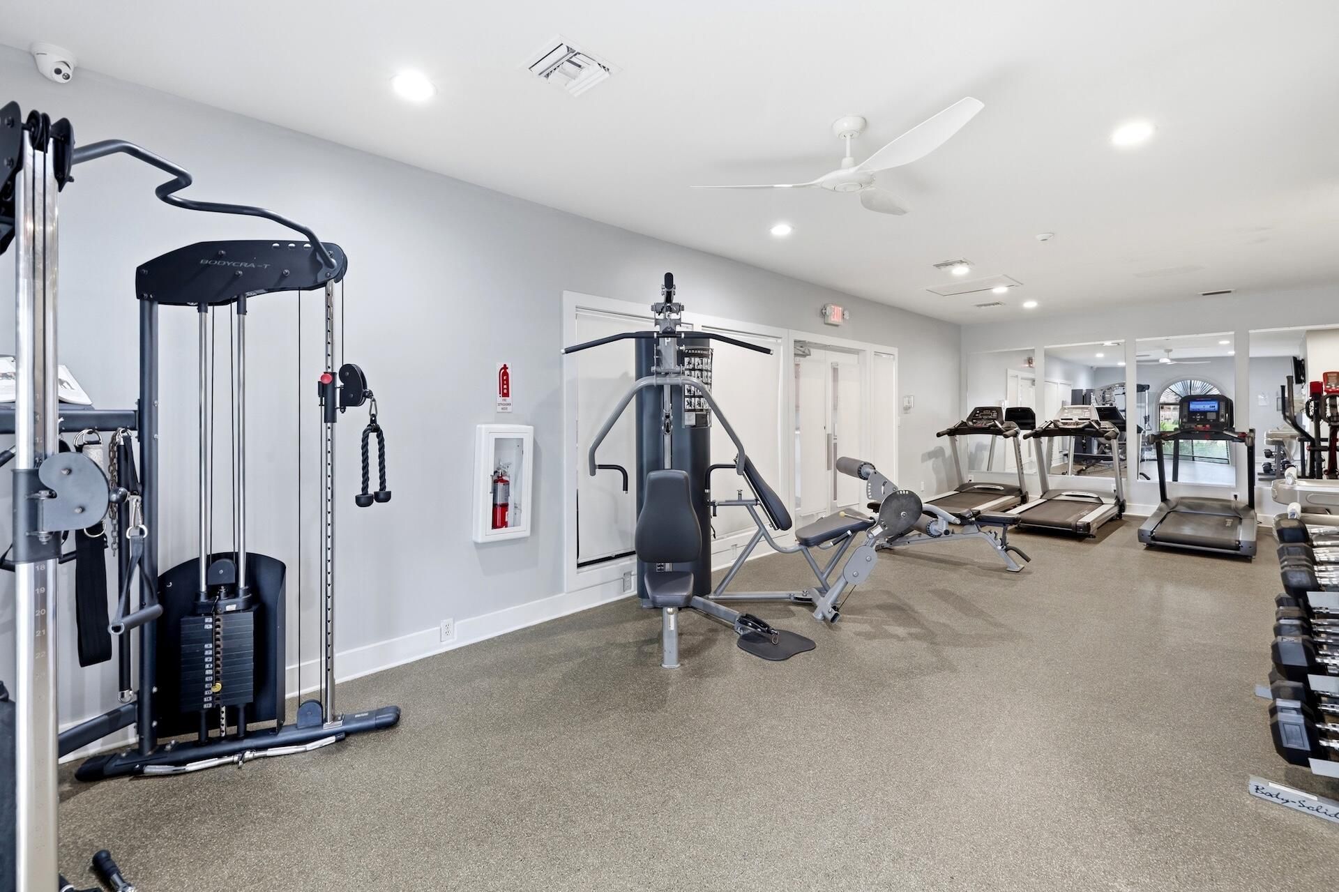 760 Executive Center Drive, Unit 24, West Palm Beach, FL 33401 Photo